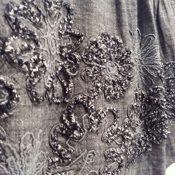 3/$20 Stooshy Embellished Skirt - Picture 2 of 5